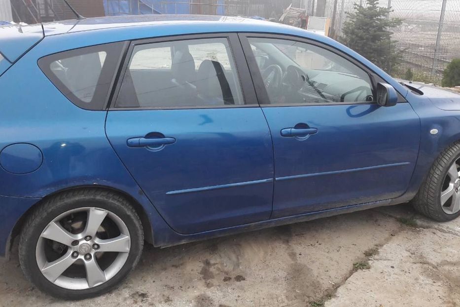 Продам Mazda 3 2004 года в Львове