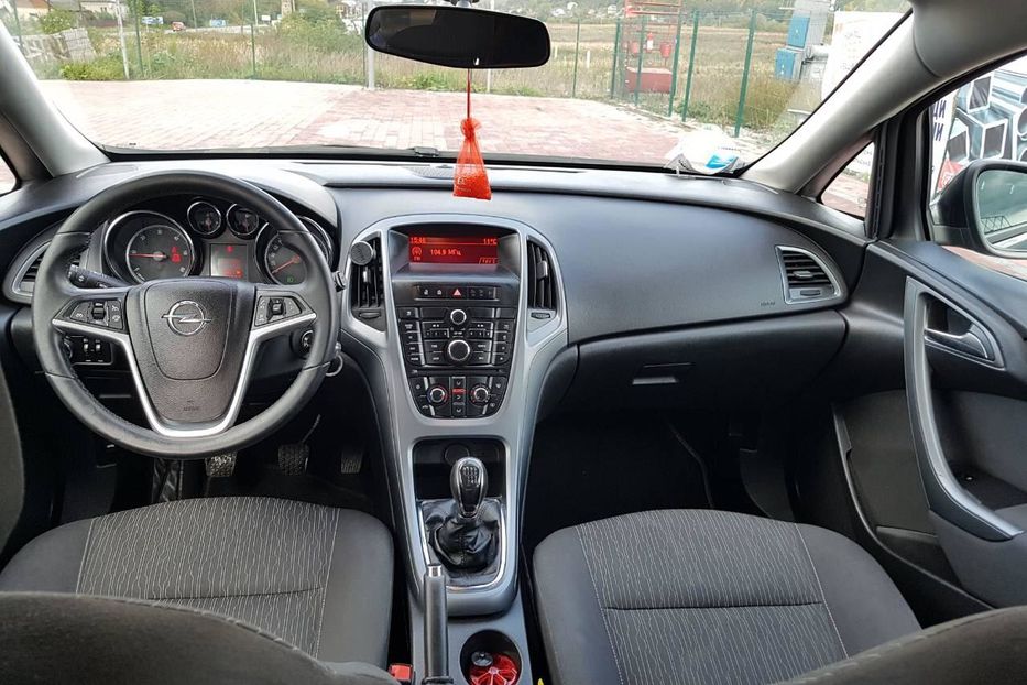 Продам Opel Astra J 2012 года в г. Залещики, Тернопольская область