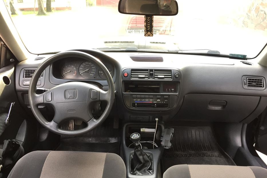 Продам Honda Civic 1998 года в Житомире