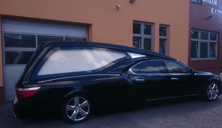 Продам Lexus LS 460 2011 года в г. Червоноград, Львовская область