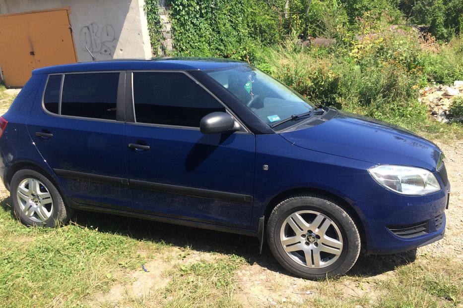 Продам Skoda Fabia Fabia New 1.4 2010 года в г. Калуш, Ивано-Франковская область