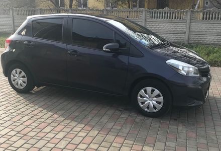 Продам Toyota Yaris 2012 года в Ровно