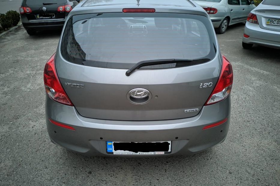 Продам Hyundai i20 2013 года в Львове