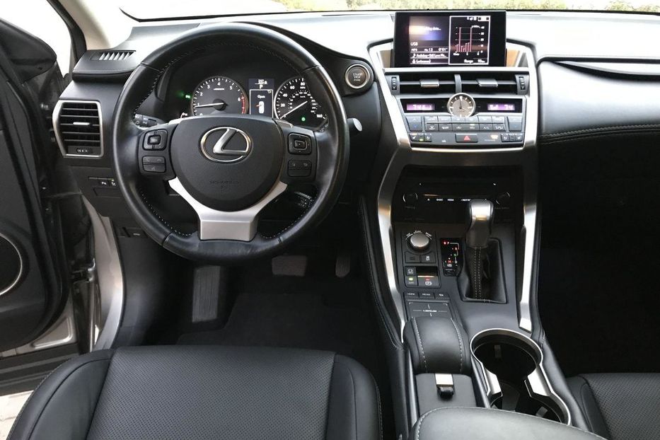 Продам Lexus NX 200 Nx200t 2016 года в Сумах