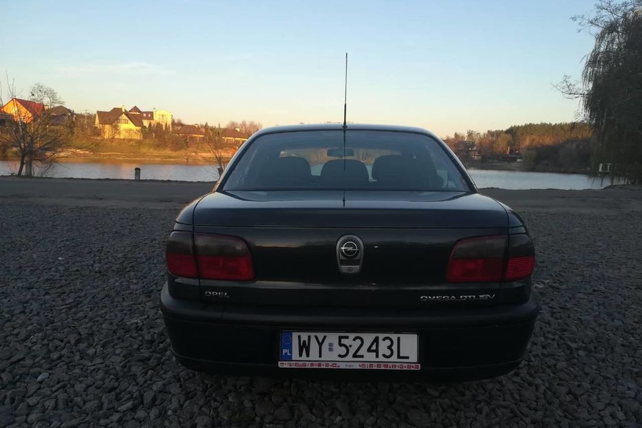 Продам Opel Omega B 1999 года в Киеве