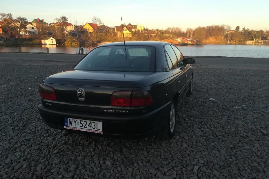 Продам Opel Omega B 1999 года в Киеве