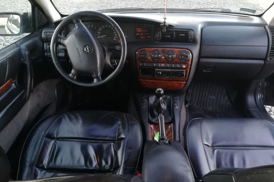 Продам Opel Omega B 1999 года в Киеве