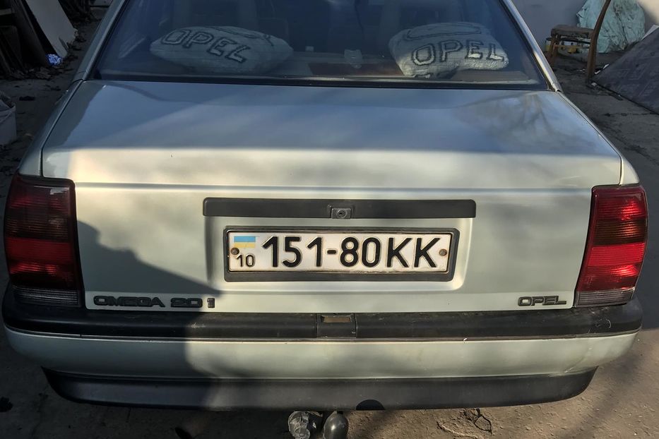 Продам Opel Omega 1987 года в Киеве