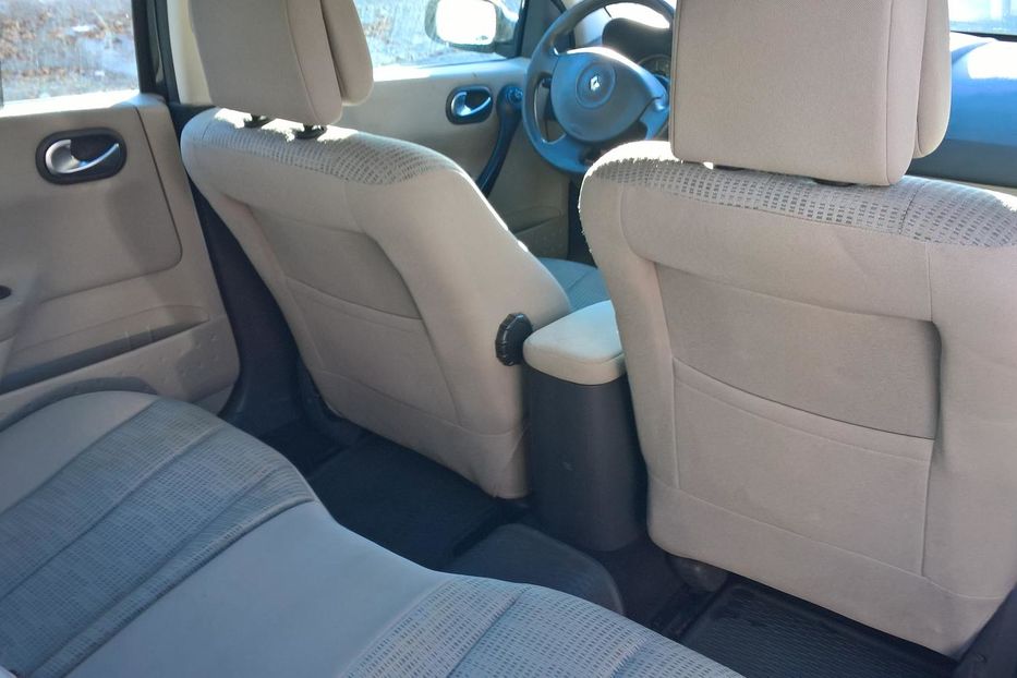 Продам Renault Megane 1.6 i 2006 года в Киеве