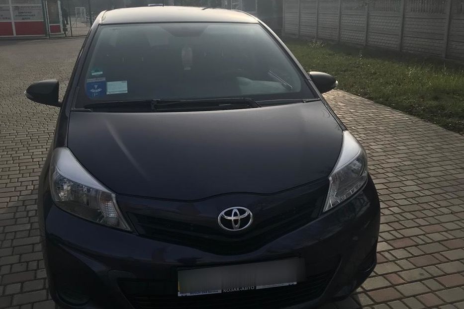 Продам Toyota Yaris 2012 года в Ровно