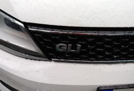 Продам Volkswagen Jetta Gli  2013 года в Житомире