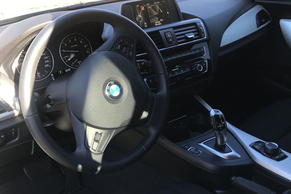Продам BMW 118 2017 года в г. Карловка, Полтавская область