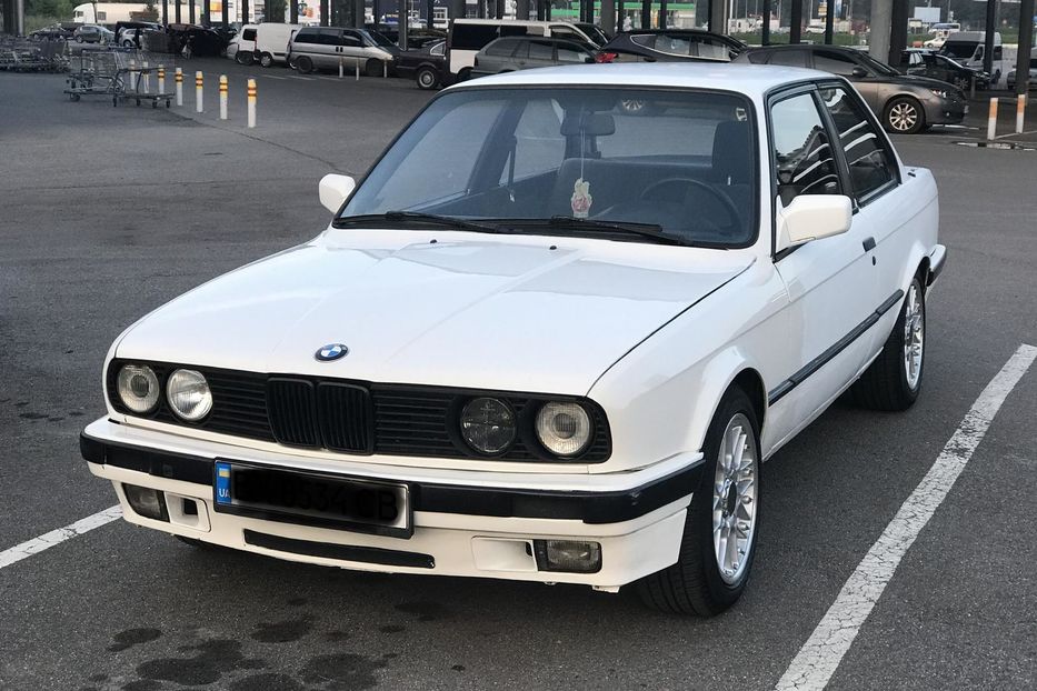 Продам BMW 318 1988 года в Львове