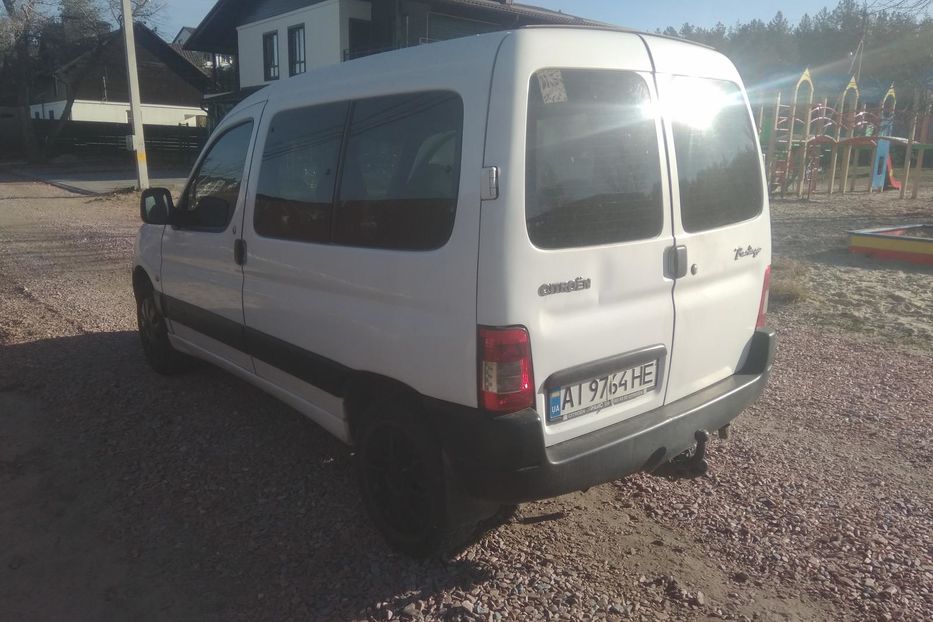 Продам Citroen Berlingo пасс. 2009 года в Киеве