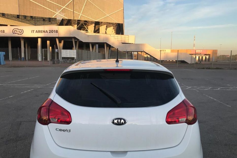 Продам Kia Ceed Hatchback 2013 года в Львове