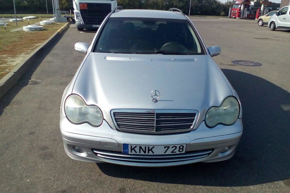 Продам Mercedes-Benz C-Class 2003 года в г. Кривой Рог, Днепропетровская область