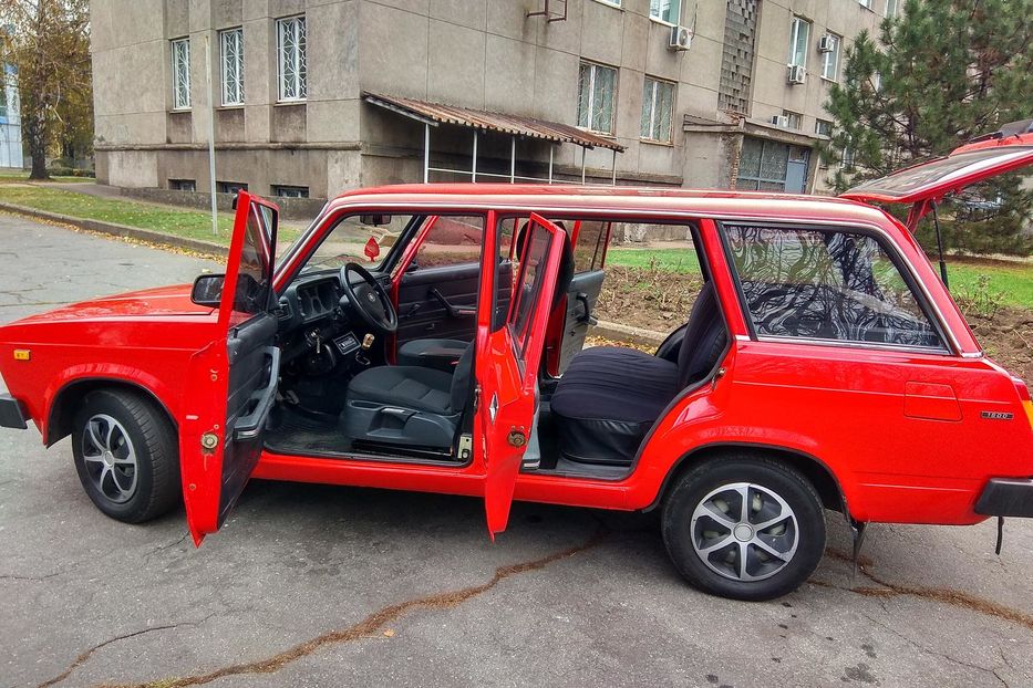 Продам ВАЗ 2104 21043 1995 года в г. Кривой Рог, Днепропетровская область