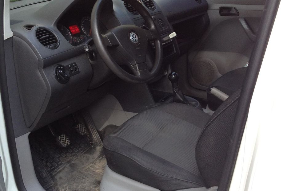 Продам Volkswagen Caddy пасс. 2008 года в г. Мелитополь, Запорожская область