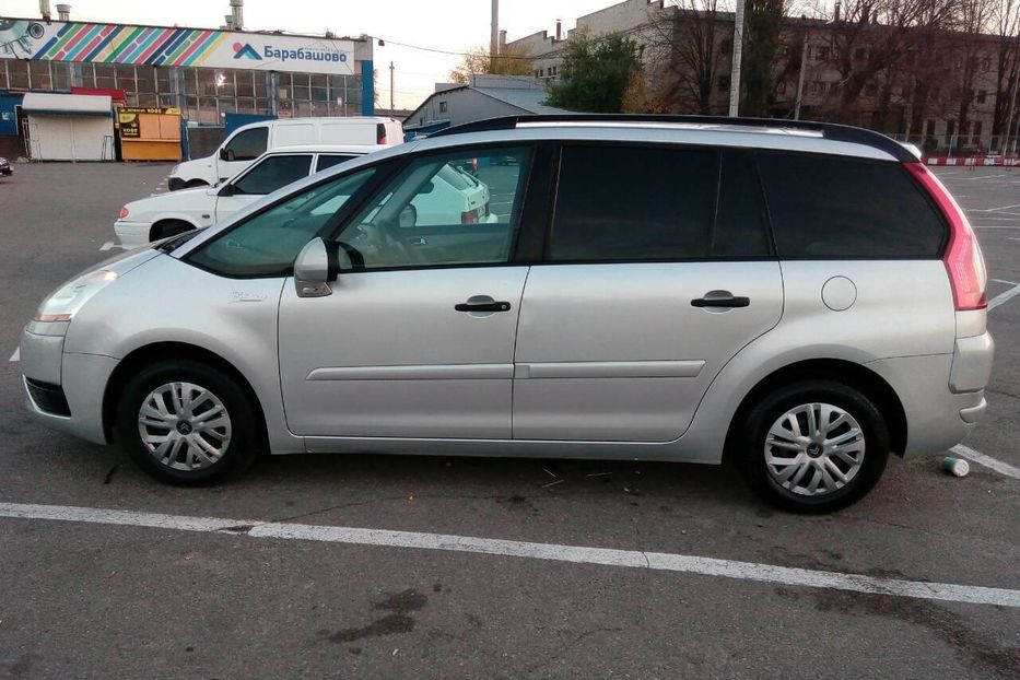 Продам Citroen Grand C4 Picasso 2008 года в Харькове