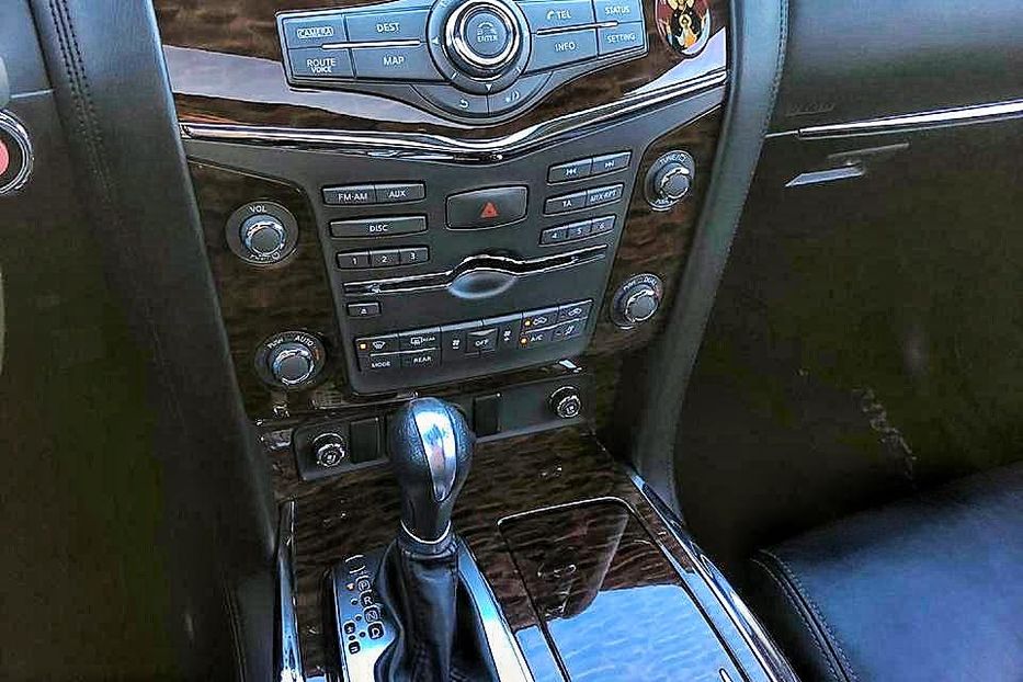 Продам Nissan Patrol Premium 2012 года в Киеве