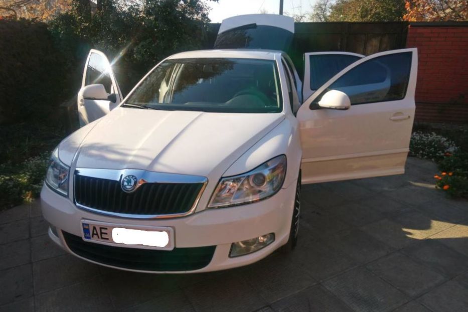 Продам Skoda Octavia A5 2011 года в Днепре