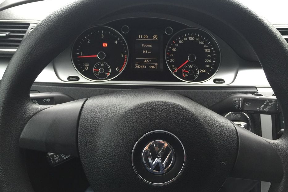 Продам Volkswagen Passat B7 2013 года в г. Коломыя, Ивано-Франковская область