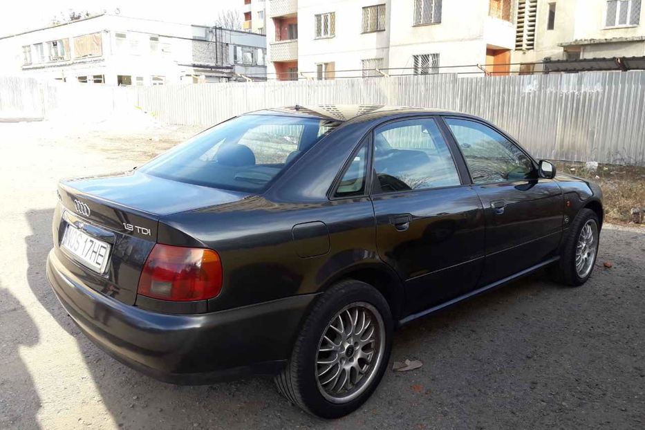 Продам Audi A4 1995 года в Харькове