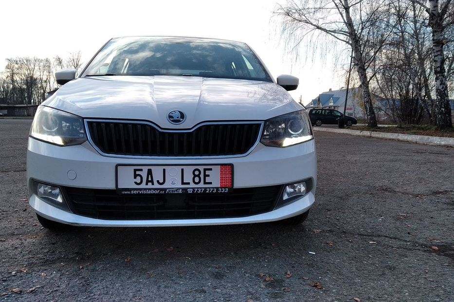 Продам Skoda Fabia 1.4TDI 2015 года в Львове