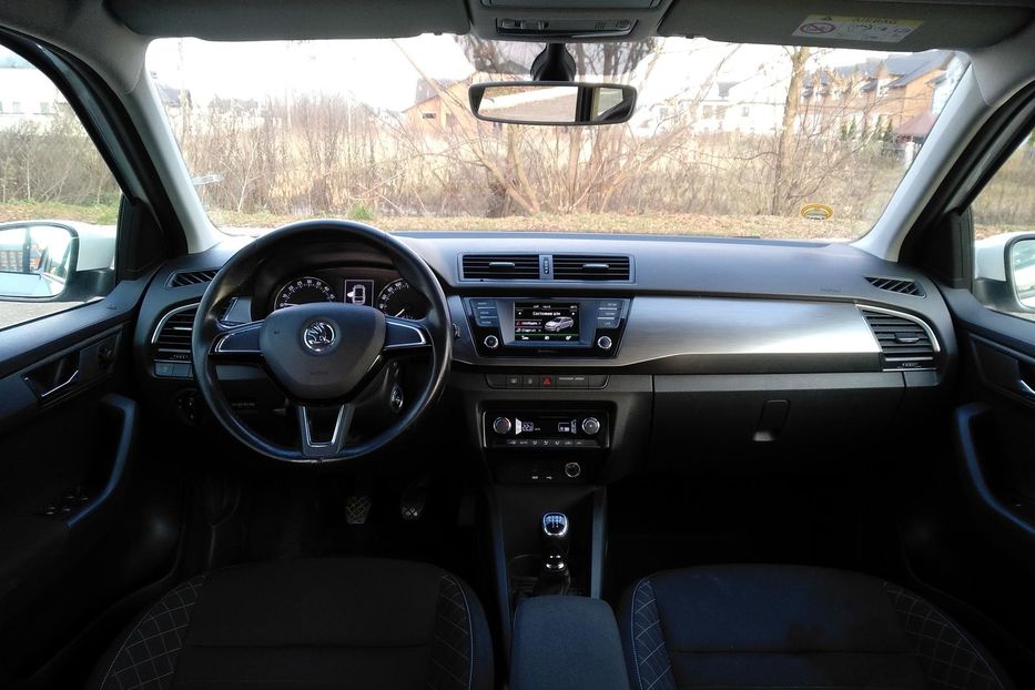 Продам Skoda Fabia 1.4TDI 2015 года в Львове