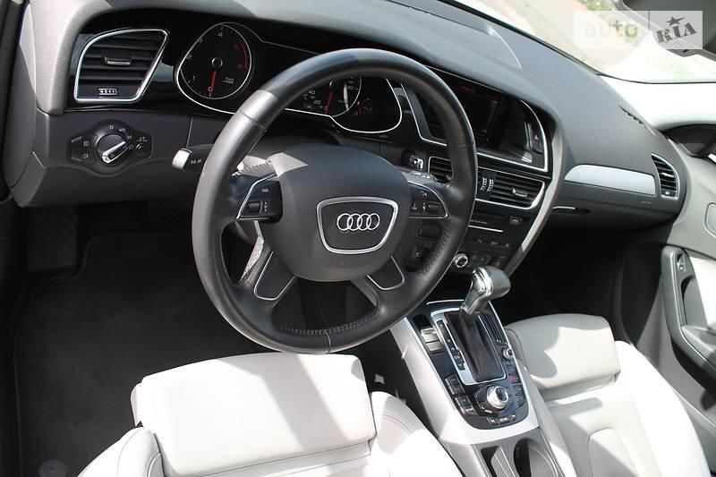 Продам Audi A4 AVANT S-LINE 2013 года в Ровно