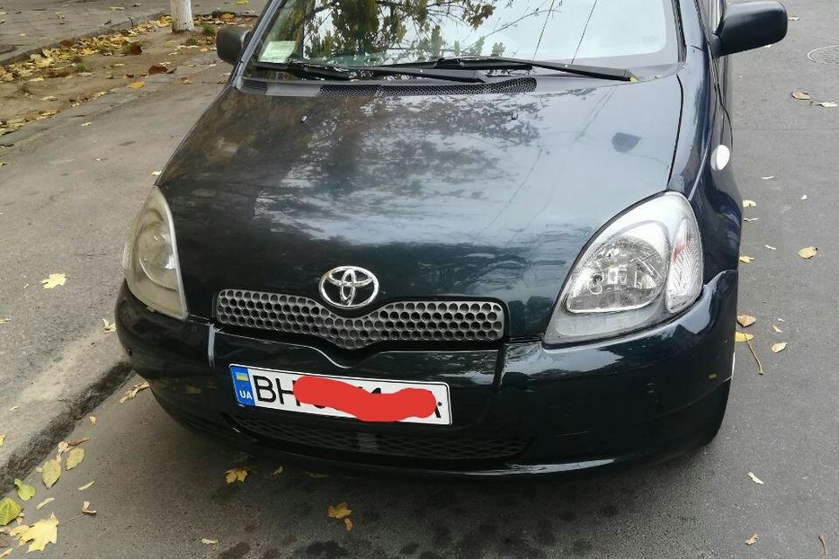 Продам Toyota Yaris 1999 года в Одессе