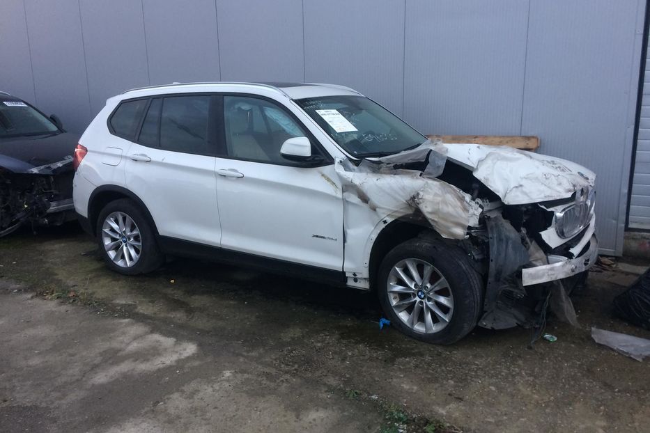 Продам BMW X3 XDRIVE28D 2015 года в Львове