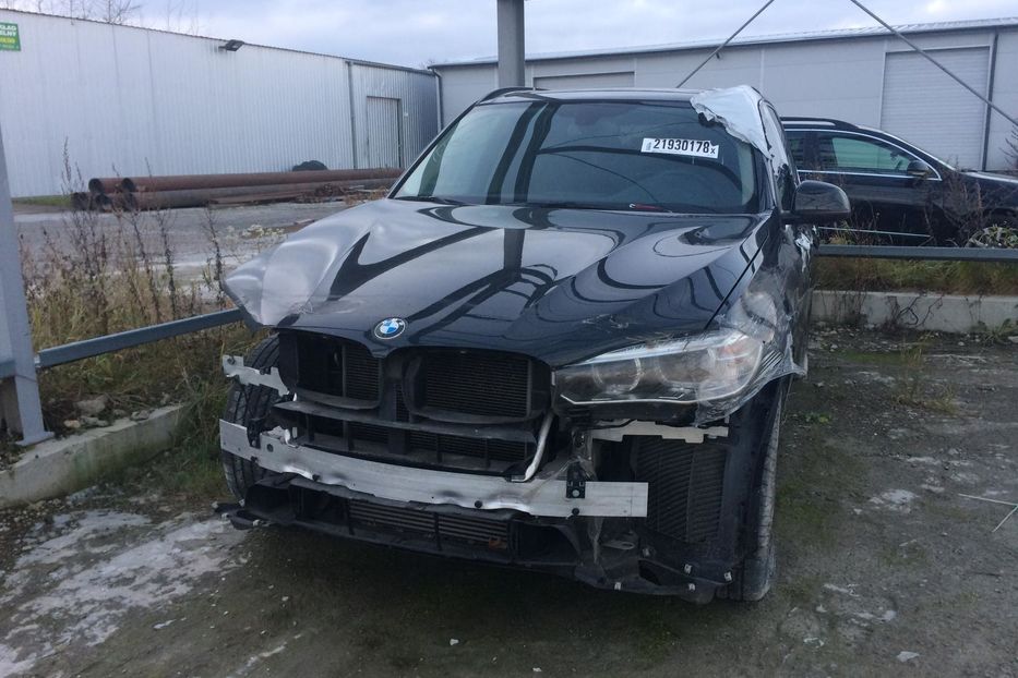 Продам BMW X5 XDRIVE35I  2015 года в Львове