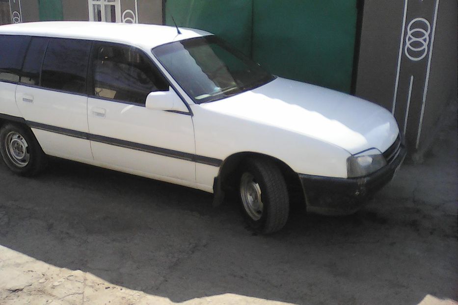 Продам Opel Omega А 1987 года в г. Ивановка, Одесская область