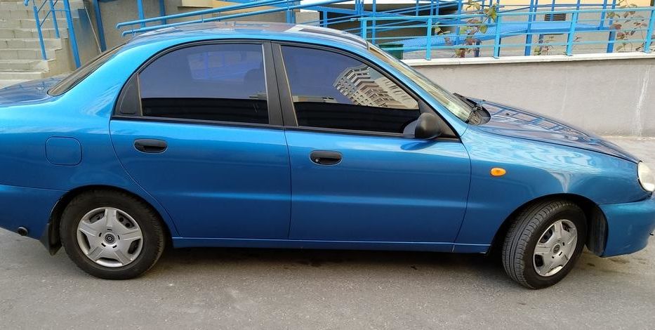 Продам Daewoo Lanos SE 2001 года в Киеве