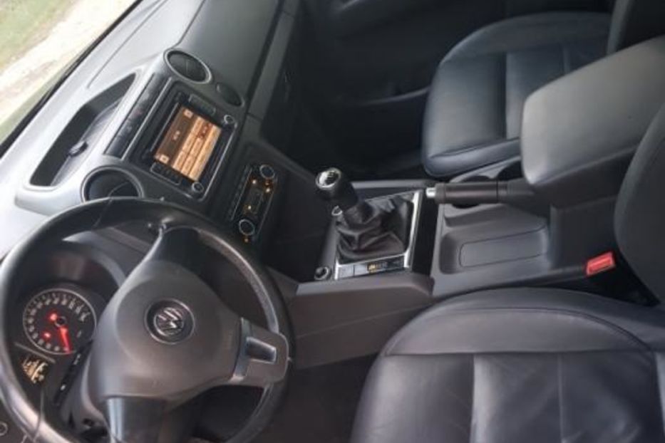 Продам Volkswagen Amarok BITDI 4MOTION  2012 года в Днепре