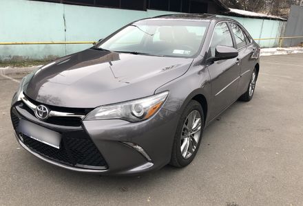 Продам Toyota Camry SE 2016 года в Киеве