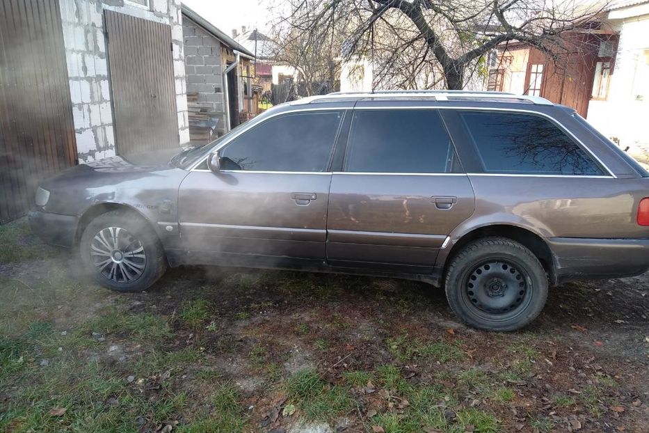 Продам Audi A6 Quattro avant 1997 года в Луцке