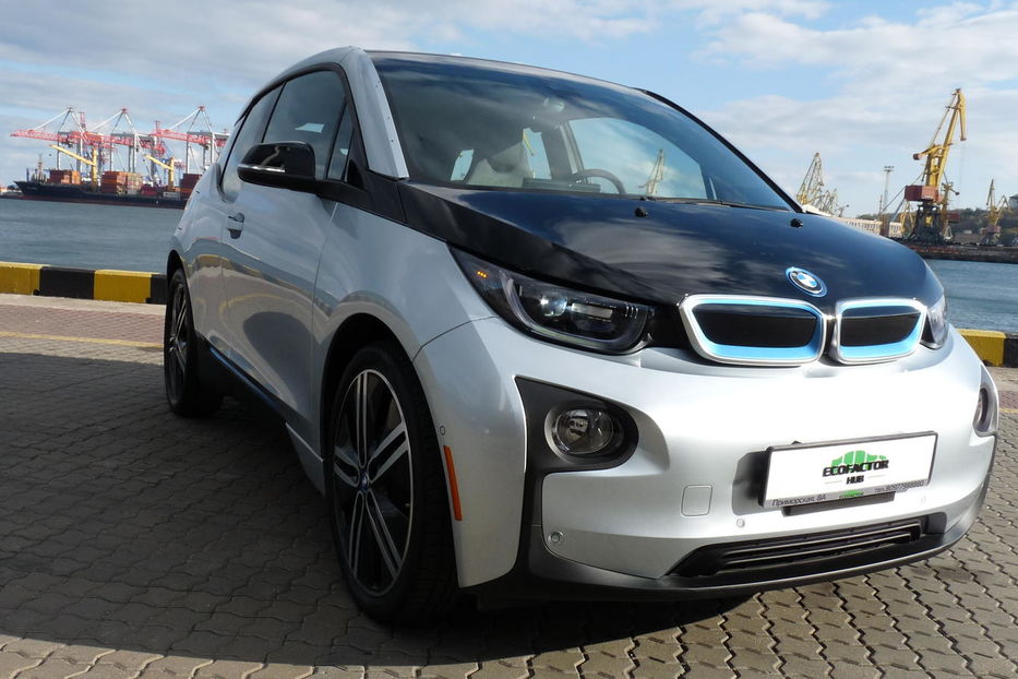 Продам BMW I3 2015 года в Одессе