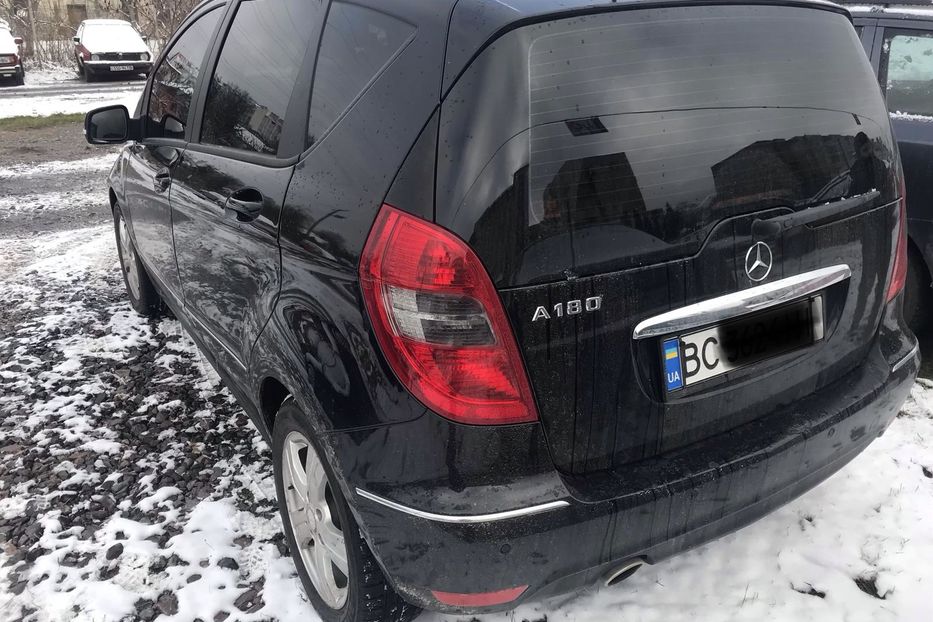 Продам Mercedes-Benz A 180 AvanGard 2012 года в Львове