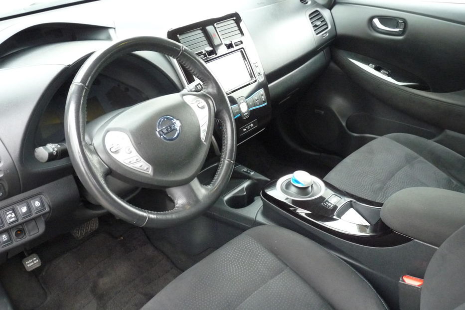 Продам Nissan Leaf SV 2013 года в Одессе