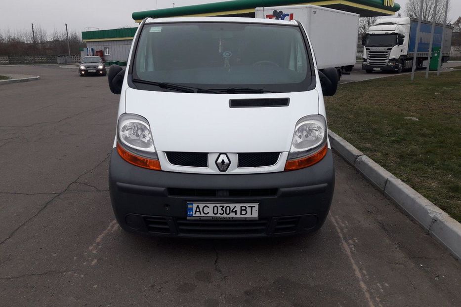 Продам Renault Trafic пасс. 2005 года в Луцке