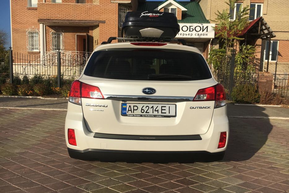 Продам Subaru Outback 2012 года в Запорожье