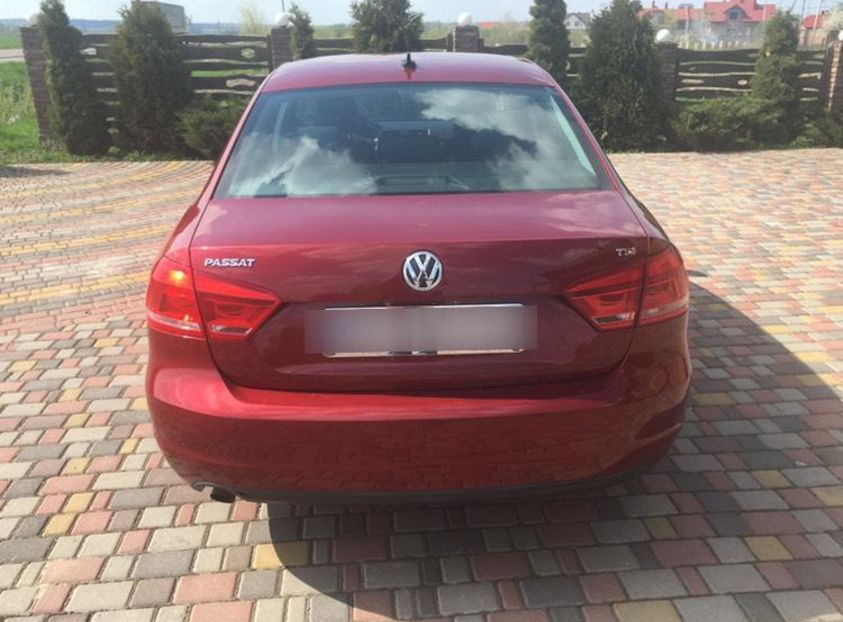 Продам Volkswagen Passat B7 2015 года в Ивано-Франковске