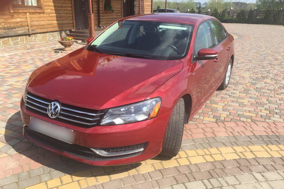 Продам Volkswagen Passat B7 2015 года в Ивано-Франковске