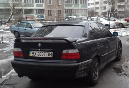 Продам BMW 325 BMW 3-series 323 1996 года в Киеве