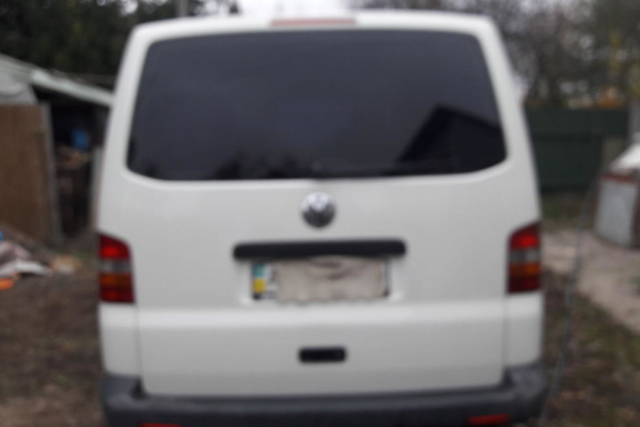 Продам Volkswagen T5 (Transporter) пасс. Т5 2005 года в Киеве
