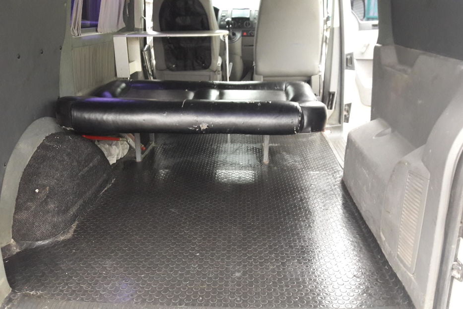 Продам Volkswagen T5 (Transporter) пасс. Т5 2005 года в Киеве