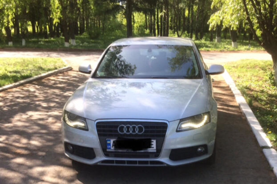 Продам Audi A4 В8 2011 года в г. Кривое Озеро, Николаевская область