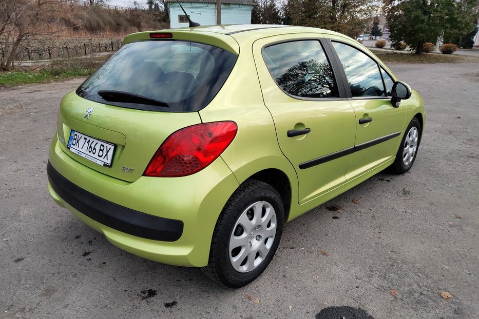 Продам Peugeot 207 Hatchback (5d)  2006 года в г. Дубно, Ровенская область